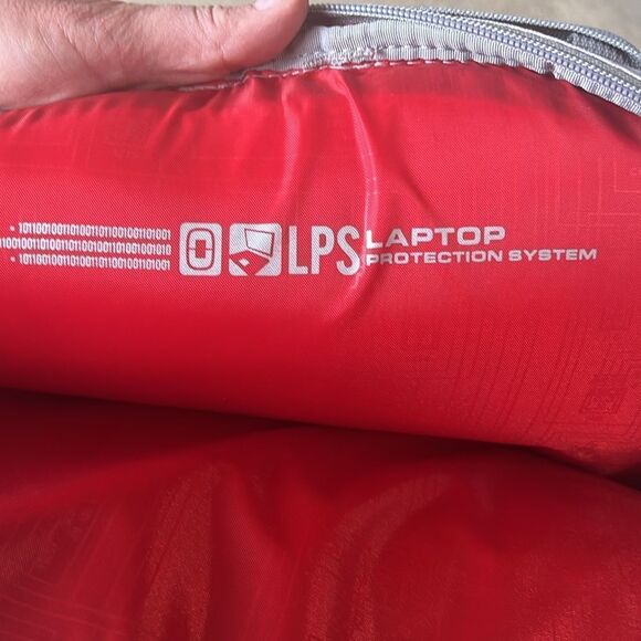 OGIO Urban Watson 17" laptop Backpack - Picture 9 of 10